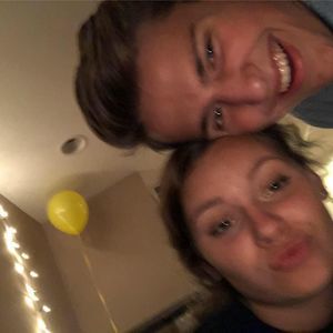 Meet your Posher, Devin